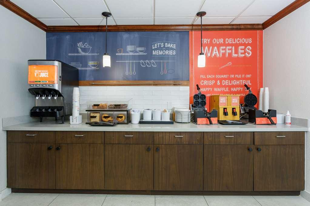 Hampton Inn & Suites Tallahassee I-10-Thomasville Road Restaurant foto